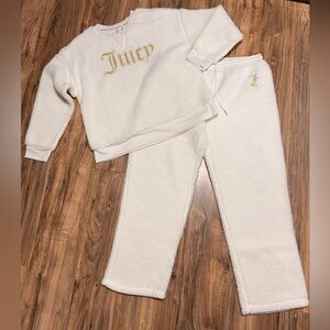 Juicy Couture Cream Fleece Set